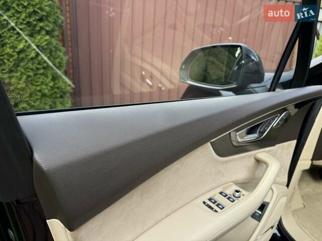 Ауди Ку 7 2017 в Киеве на Automoto.ua Черный Ауди Ку 7, объемом двигателя 2.97 л и пробегом 134 тыс. км за 47500 $, фото 23 на Automoto.ua