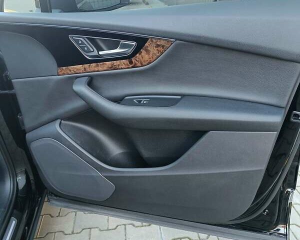 Чорний Ауді Ку 7, об'ємом двигуна 3 л та пробігом 198 тис. км за 22500 $, фото 13 на Automoto.ua