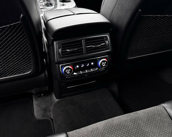 Черный Ауди Ку 7, объемом двигателя 2.97 л и пробегом 150 тыс. км за 39000 $, фото 39 на Automoto.ua