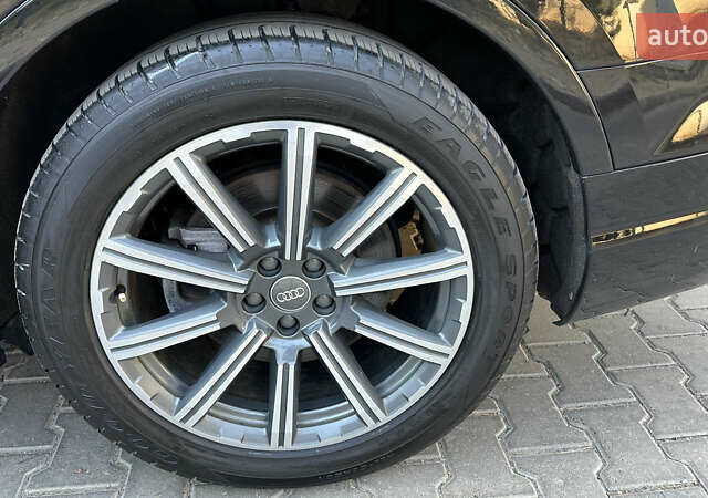 Черный Ауди Ку 7, объемом двигателя 3 л и пробегом 192 тыс. км за 28500 $, фото 16 на Automoto.ua