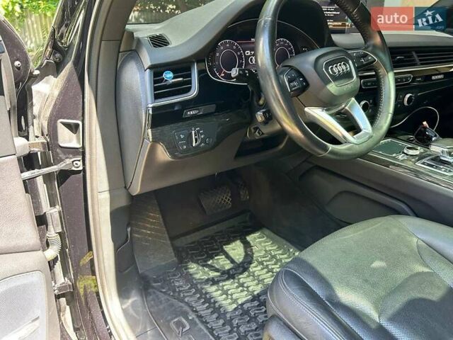 Черный Ауди Ку 7, объемом двигателя 3 л и пробегом 202 тыс. км за 35000 $, фото 33 на Automoto.ua