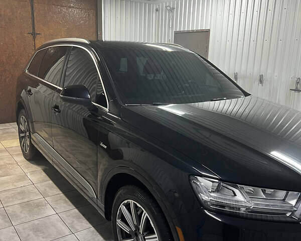 Чорний Ауді Ку 7, об'ємом двигуна 3 л та пробігом 232 тис. км за 22500 $, фото 31 на Automoto.ua