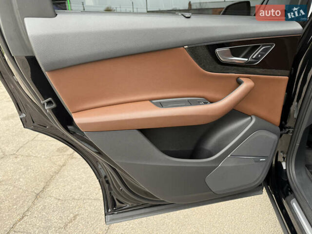 Черный Ауди Ку 7, объемом двигателя 3 л и пробегом 175 тыс. км за 28500 $, фото 30 на Automoto.ua