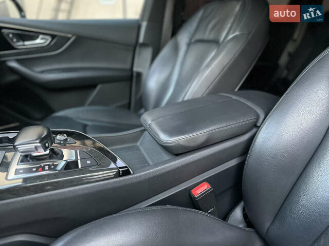 Черный Ауди Ку 7, объемом двигателя 3 л и пробегом 203 тыс. км за 24500 $, фото 53 на Automoto.ua