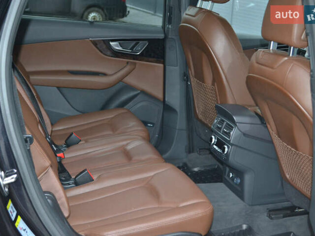 Чорний Ауді Ку 7, об'ємом двигуна 3 л та пробігом 105 тис. км за 39900 $, фото 3 на Automoto.ua