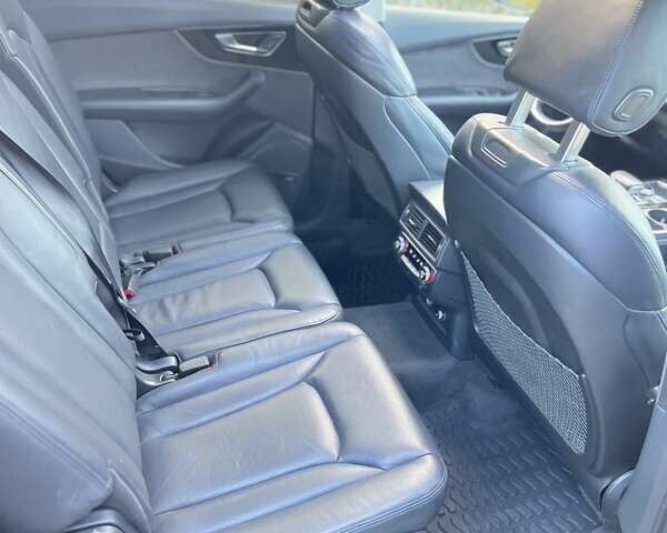 Черный Ауди Ку 7, объемом двигателя 3 л и пробегом 157 тыс. км за 35500 $, фото 31 на Automoto.ua