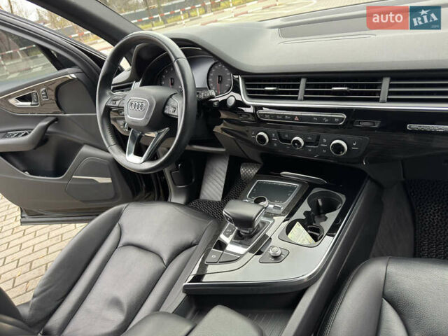 Чорний Ауді Ку 7, об'ємом двигуна 3 л та пробігом 107 тис. км за 29800 $, фото 42 на Automoto.ua