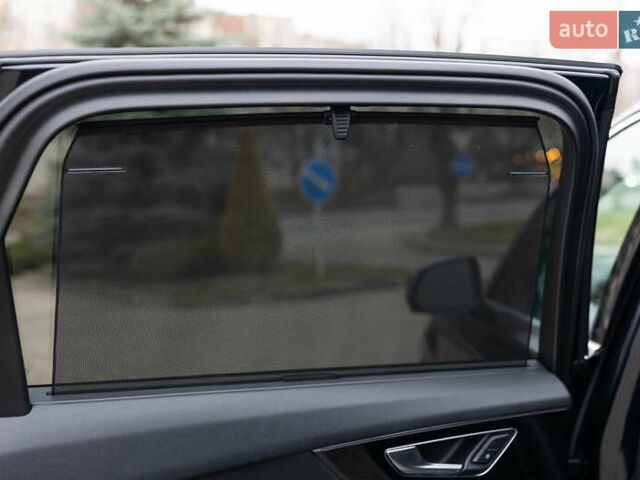 Чорний Ауді Ку 7, об'ємом двигуна 3 л та пробігом 238 тис. км за 23800 $, фото 101 на Automoto.ua