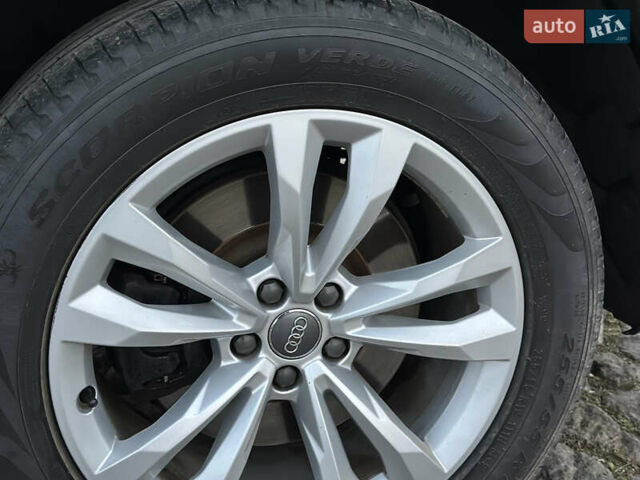 Черный Ауди Ку 7, объемом двигателя 0 л и пробегом 176 тыс. км за 24500 $, фото 20 на Automoto.ua