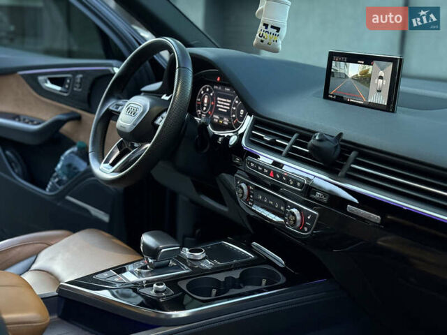Черный Ауди Ку 7, объемом двигателя 3 л и пробегом 116 тыс. км за 52999 $, фото 44 на Automoto.ua