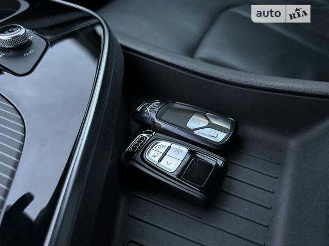 Черный Ауди Ку 7, объемом двигателя 2.97 л и пробегом 249 тыс. км за 40200 $, фото 47 на Automoto.ua