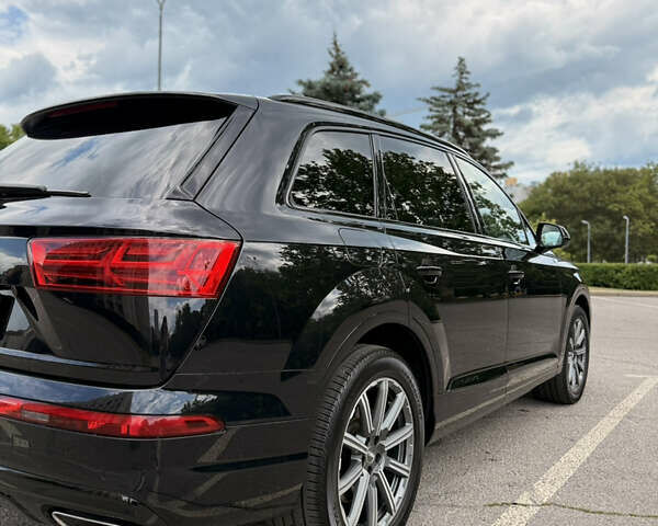 Чорний Ауді Ку 7, об'ємом двигуна 1.98 л та пробігом 84 тис. км за 45300 $, фото 6 на Automoto.ua