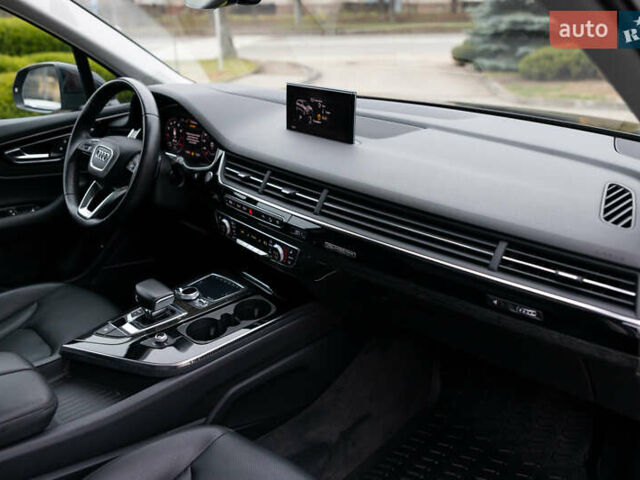 Чорний Ауді Ку 7, об'ємом двигуна 3 л та пробігом 238 тис. км за 23800 $, фото 77 на Automoto.ua