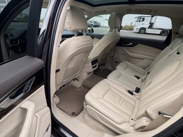 Черный Ауди Ку 7, объемом двигателя 3 л и пробегом 114 тыс. км за 36000 $, фото 15 на Automoto.ua