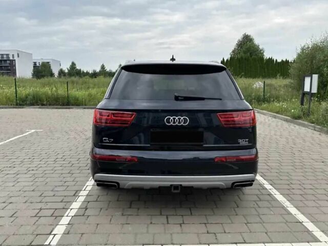 Чорний Ауді Ку 7, об'ємом двигуна 3 л та пробігом 75 тис. км за 22000 $, фото 5 на Automoto.ua