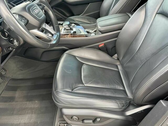 Черный Ауди Ку 7, объемом двигателя 3 л и пробегом 33 тыс. км за 19200 $, фото 8 на Automoto.ua