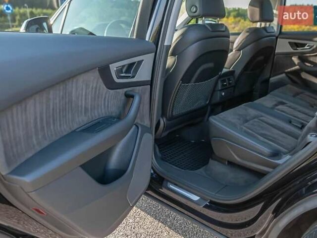 Черный Ауди Ку 7, объемом двигателя 3 л и пробегом 113 тыс. км за 29000 $, фото 17 на Automoto.ua