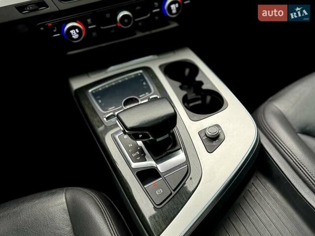 Черный Ауди Ку 7, объемом двигателя 1.98 л и пробегом 156 тыс. км за 24650 $, фото 36 на Automoto.ua