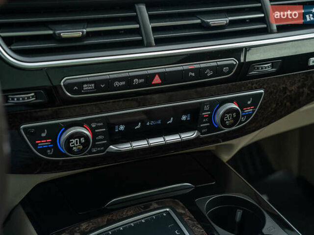 Чорний Ауді Ку 7, об'ємом двигуна 3 л та пробігом 117 тис. км за 31900 $, фото 29 на Automoto.ua