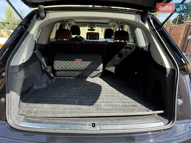 Ауди Ку 7 2018 в Харькове на Automoto.ua Черный Ауди Ку 7, объемом двигателя 3 л и пробегом 150 тыс. км за 36500 $, фото 18 на Automoto.ua