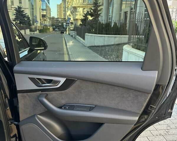 Чорний Ауді Ку 7, об'ємом двигуна 2.97 л та пробігом 57 тис. км за 53900 $, фото 30 на Automoto.ua