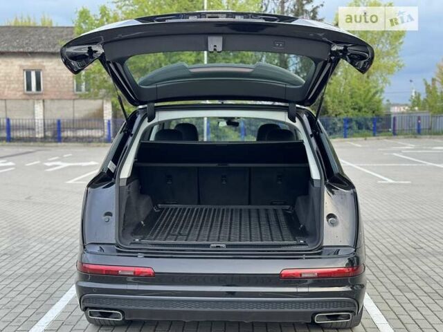 Черный Ауди Ку 7, объемом двигателя 2.97 л и пробегом 249 тыс. км за 40200 $, фото 42 на Automoto.ua