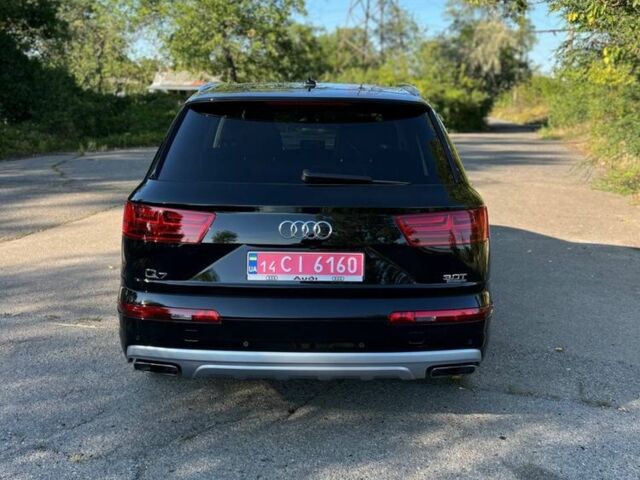 Черный Ауди Ку 7, объемом двигателя 3 л и пробегом 101 тыс. км за 30500 $, фото 4 на Automoto.ua