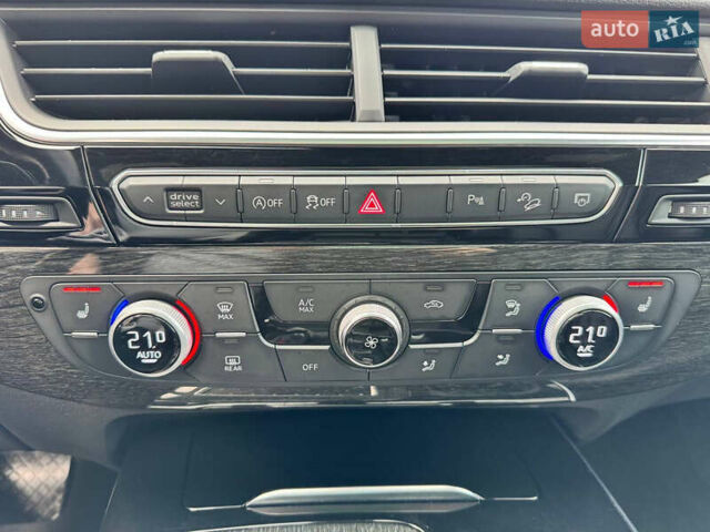 Черный Ауди Ку 7, объемом двигателя 3 л и пробегом 162 тыс. км за 26500 $, фото 21 на Automoto.ua