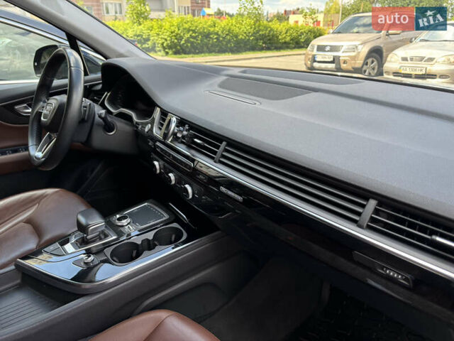 Чорний Ауді Ку 7, об'ємом двигуна 3 л та пробігом 106 тис. км за 36300 $, фото 17 на Automoto.ua