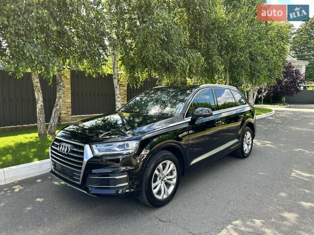Черный Ауди Ку 7, объемом двигателя 1.98 л и пробегом 157 тыс. км за 28300 $, фото 4 на Automoto.ua