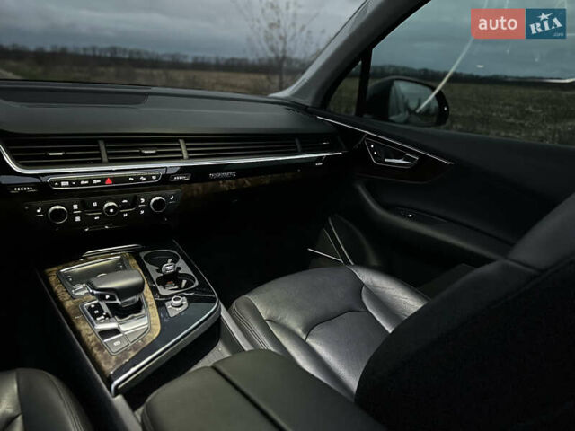 Черный Ауди Ку 7, объемом двигателя 0 л и пробегом 176 тыс. км за 24500 $, фото 10 на Automoto.ua