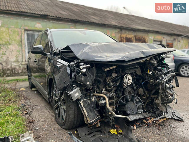 Черный Ауди Ку 7, объемом двигателя 3 л и пробегом 260 тыс. км за 12500 $, фото 13 на Automoto.ua