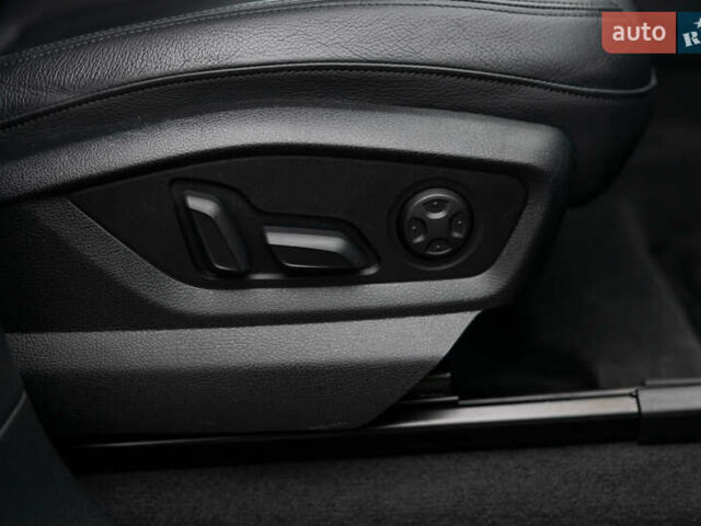 Чорний Ауді Ку 7, об'ємом двигуна 3 л та пробігом 238 тис. км за 23800 $, фото 76 на Automoto.ua