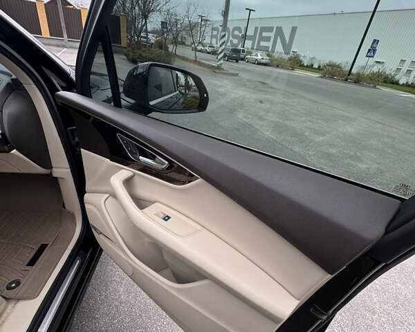 Чорний Ауді Ку 7, об'ємом двигуна 3 л та пробігом 114 тис. км за 36000 $, фото 25 на Automoto.ua