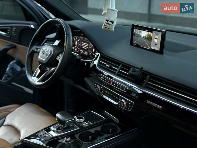 Черный Ауди Ку 7, объемом двигателя 3 л и пробегом 116 тыс. км за 52999 $, фото 45 на Automoto.ua
