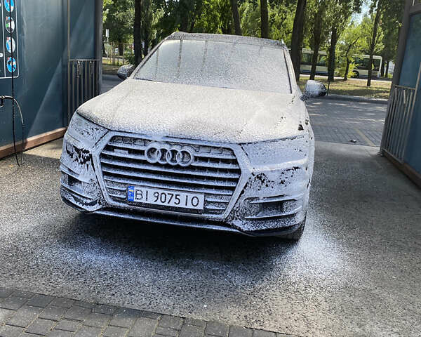 Чорний Ауді Ку 7, об'ємом двигуна 3 л та пробігом 182 тис. км за 31000 $, фото 17 на Automoto.ua