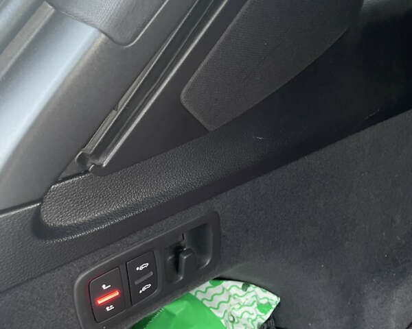 Ауді Ку 7 2018 у Миколаєві на Automoto.ua Чорний Ауді Ку 7, об'ємом двигуна 3 л та пробігом 80 тис. км за 52000 $, фото 11 на Automoto.ua