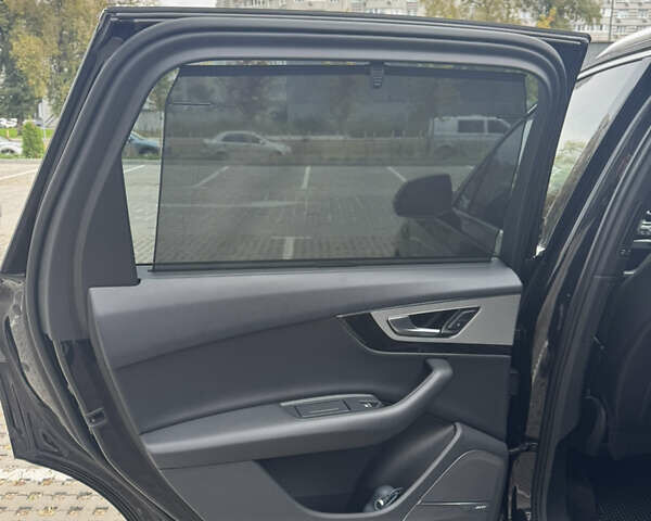 Черный Ауди Ку 7, объемом двигателя 1.98 л и пробегом 288 тыс. км за 23900 $, фото 16 на Automoto.ua