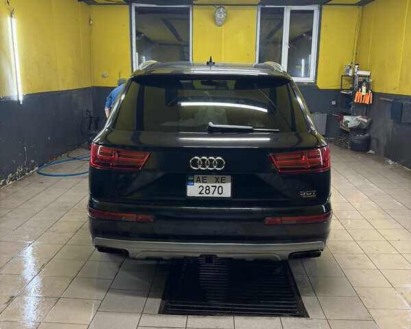 Черный Ауди Ку 7, объемом двигателя 3 л и пробегом 155 тыс. км за 29500 $, фото 4 на Automoto.ua