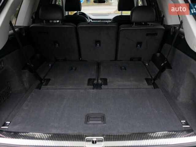 Чорний Ауді Ку 7, об'ємом двигуна 3 л та пробігом 238 тис. км за 23800 $, фото 108 на Automoto.ua