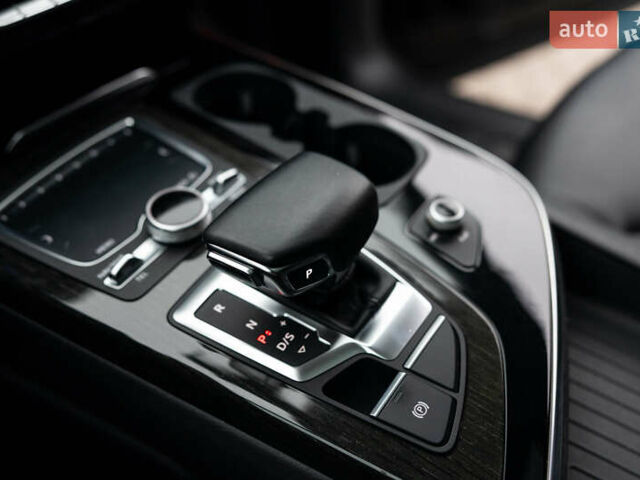 Чорний Ауді Ку 7, об'ємом двигуна 3 л та пробігом 238 тис. км за 23800 $, фото 71 на Automoto.ua