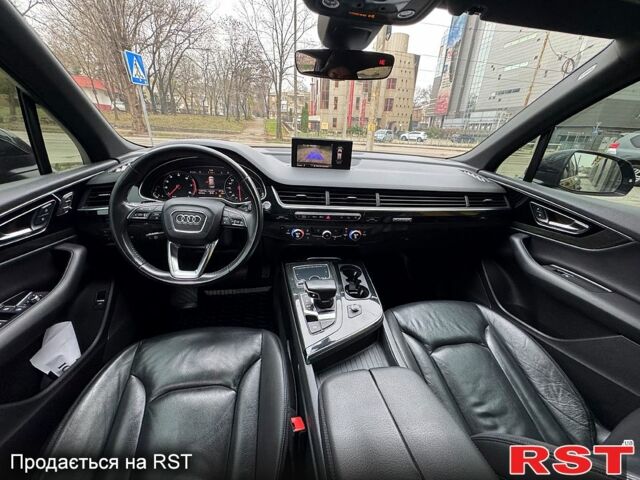 Черный Ауди Ку 7, объемом двигателя 3 л и пробегом 200 тыс. км за 30000 $, фото 9 на Automoto.ua