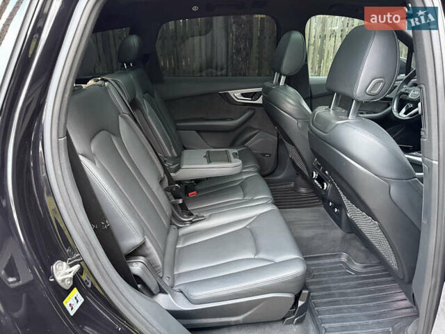 Чорний Ауді Ку 7, об'ємом двигуна 3 л та пробігом 137 тис. км за 36700 $, фото 122 на Automoto.ua