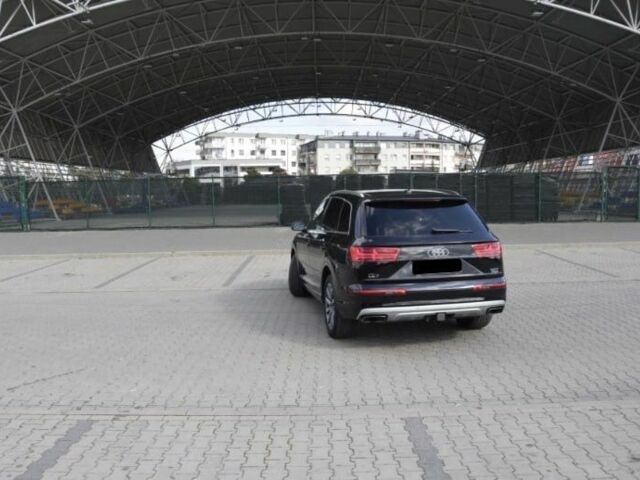 Чорний Ауді Ку 7, об'ємом двигуна 3 л та пробігом 94 тис. км за 18500 $, фото 6 на Automoto.ua