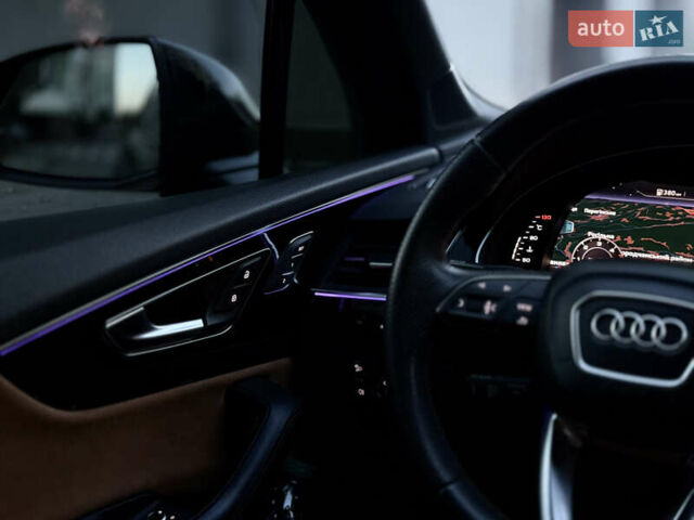 Черный Ауди Ку 7, объемом двигателя 3 л и пробегом 116 тыс. км за 52999 $, фото 56 на Automoto.ua