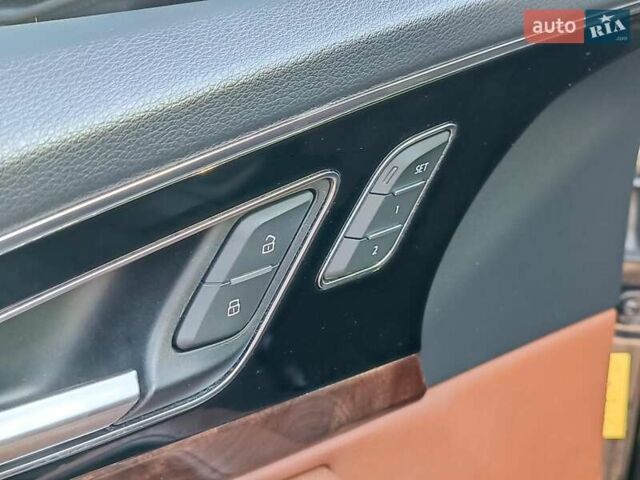 Черный Ауди Ку 7, объемом двигателя 3 л и пробегом 161 тыс. км за 32990 $, фото 26 на Automoto.ua