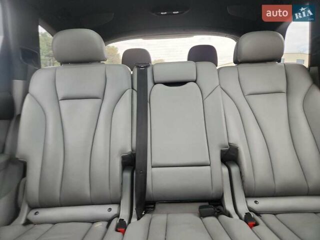 Черный Ауди Ку 7, объемом двигателя 3 л и пробегом 87 тыс. км за 7500 $, фото 9 на Automoto.ua