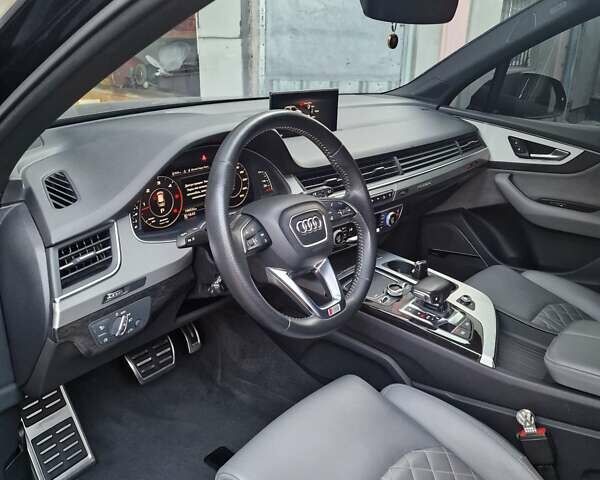 Черный Ауди Ку 7, объемом двигателя 2.97 л и пробегом 190 тыс. км за 45000 $, фото 68 на Automoto.ua