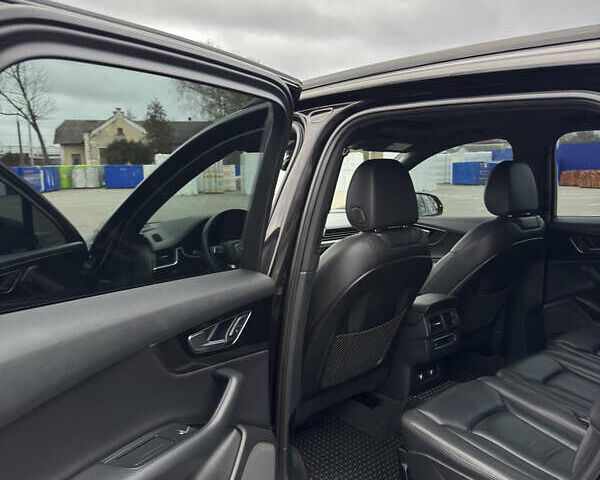 Чорний Ауді Ку 7, об'ємом двигуна 3 л та пробігом 107 тис. км за 29800 $, фото 30 на Automoto.ua