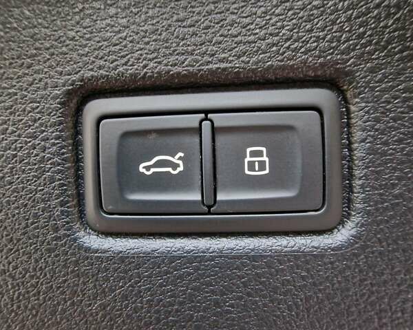 Черный Ауди Ку 7, объемом двигателя 2.97 л и пробегом 190 тыс. км за 45000 $, фото 84 на Automoto.ua